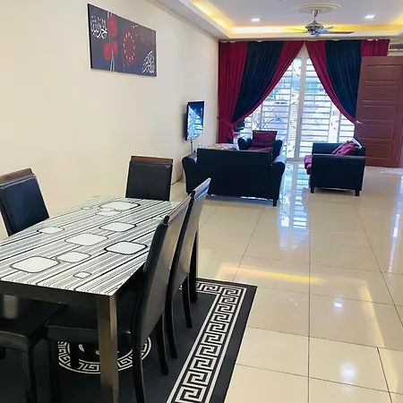 Ila Homestay Senawang Exterior photo