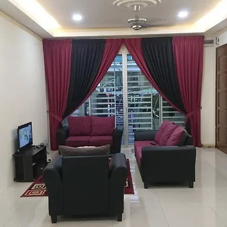 Ila Homestay Senawang Exterior photo