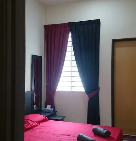 Ila Homestay Senawang Exterior photo