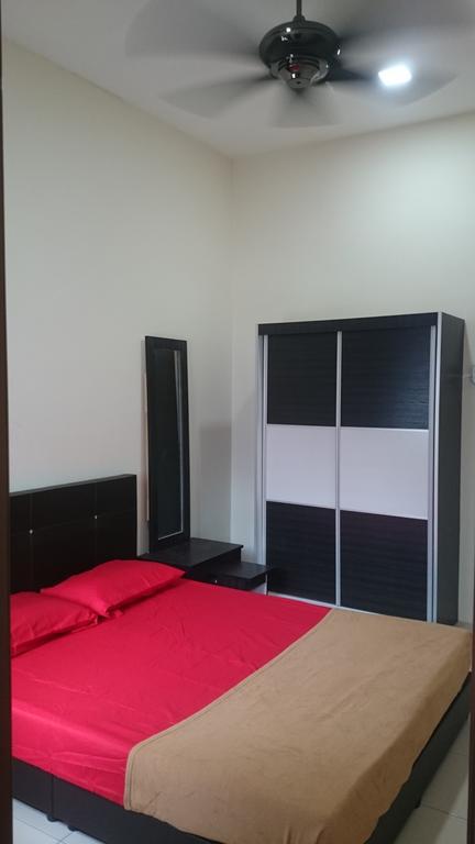 Ila Homestay Holiday home Senawang