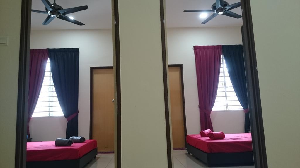 Holiday home Ila Homestay *